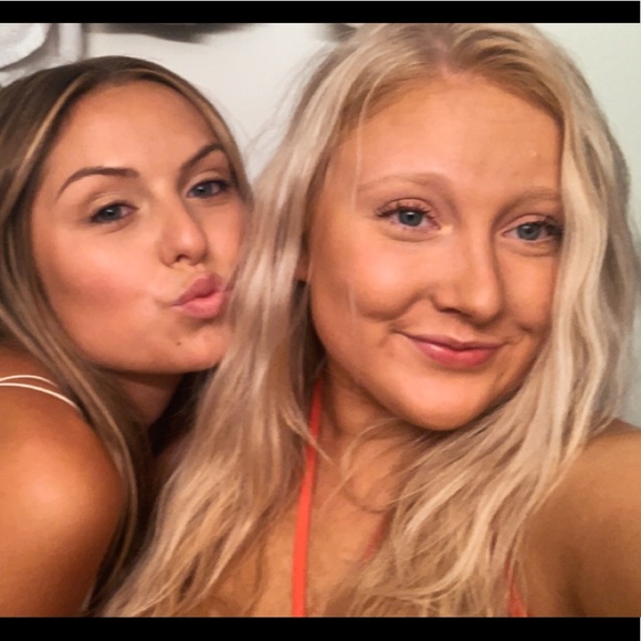 Meet the posher, Morgan - Picture 3 of 4